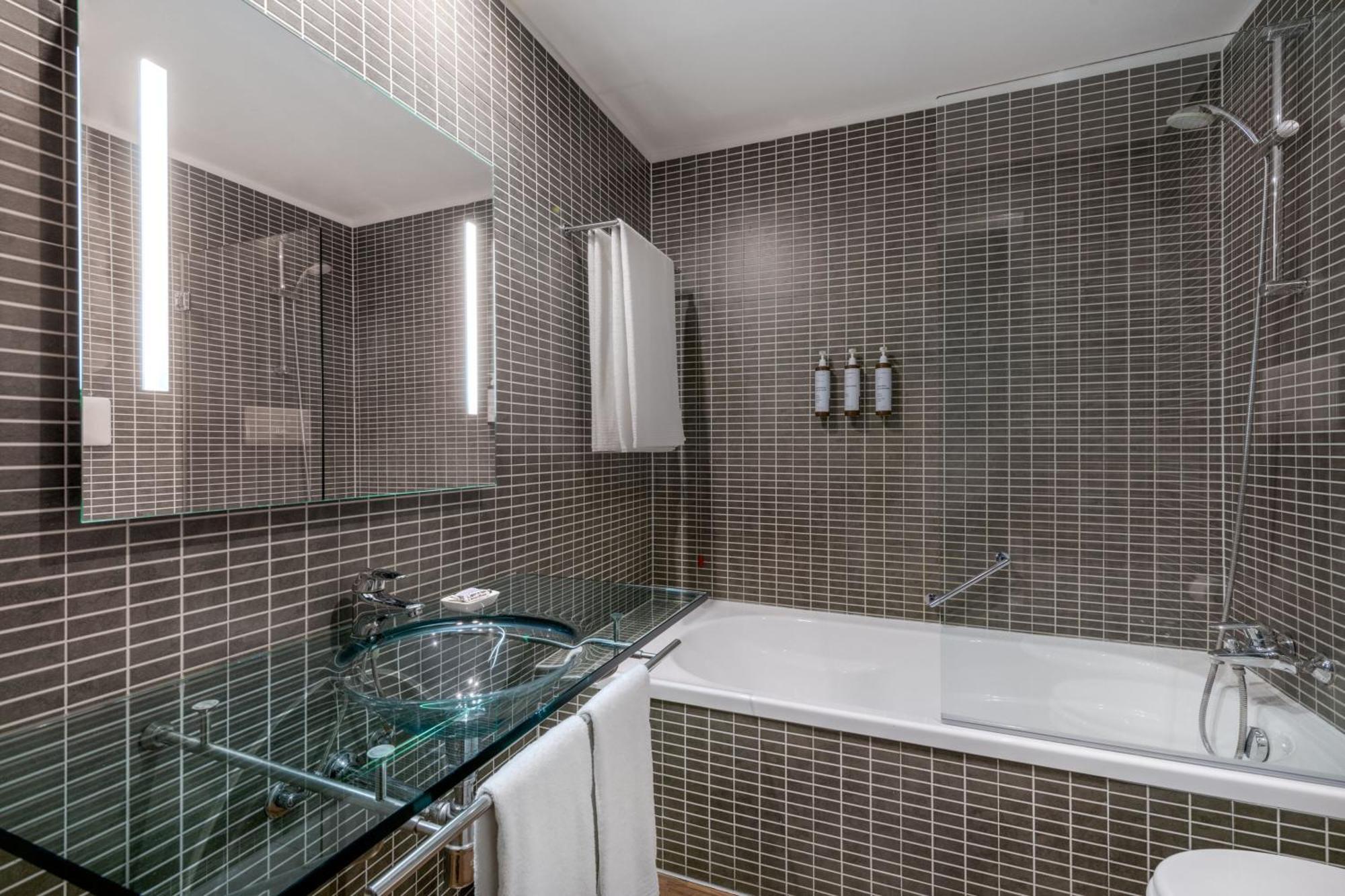 Ac Hotel Brescia By Marriott Exterior photo